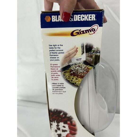 Black & Decker Gizmo Cordless Electric Cheese Grater With 3 Blades GG200 NEW - Picture 7 of 8